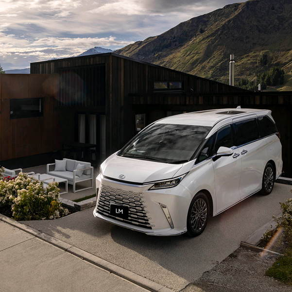 家庭汽車：為每個人提供安全與空間